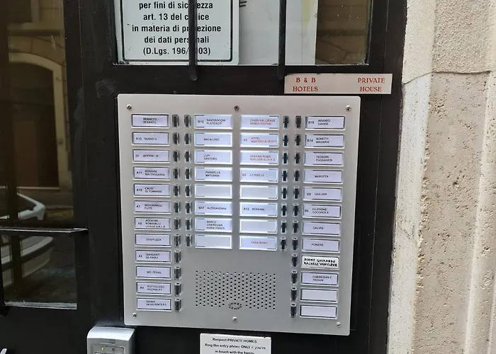 מלון Martino Ai Monti *